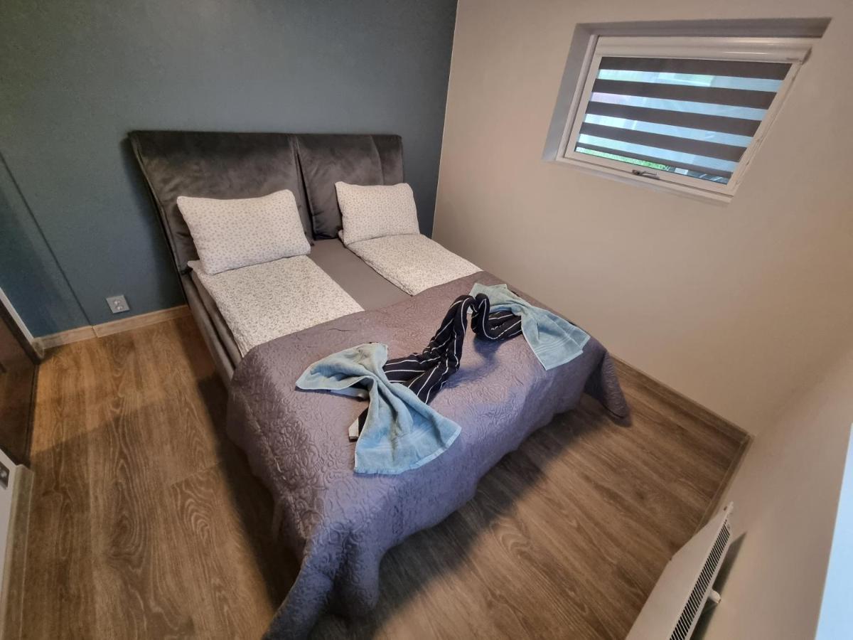 Innholdsrik Og Koselig Leilighet I Svolvaer Lofoten Ngoại thất bức ảnh
